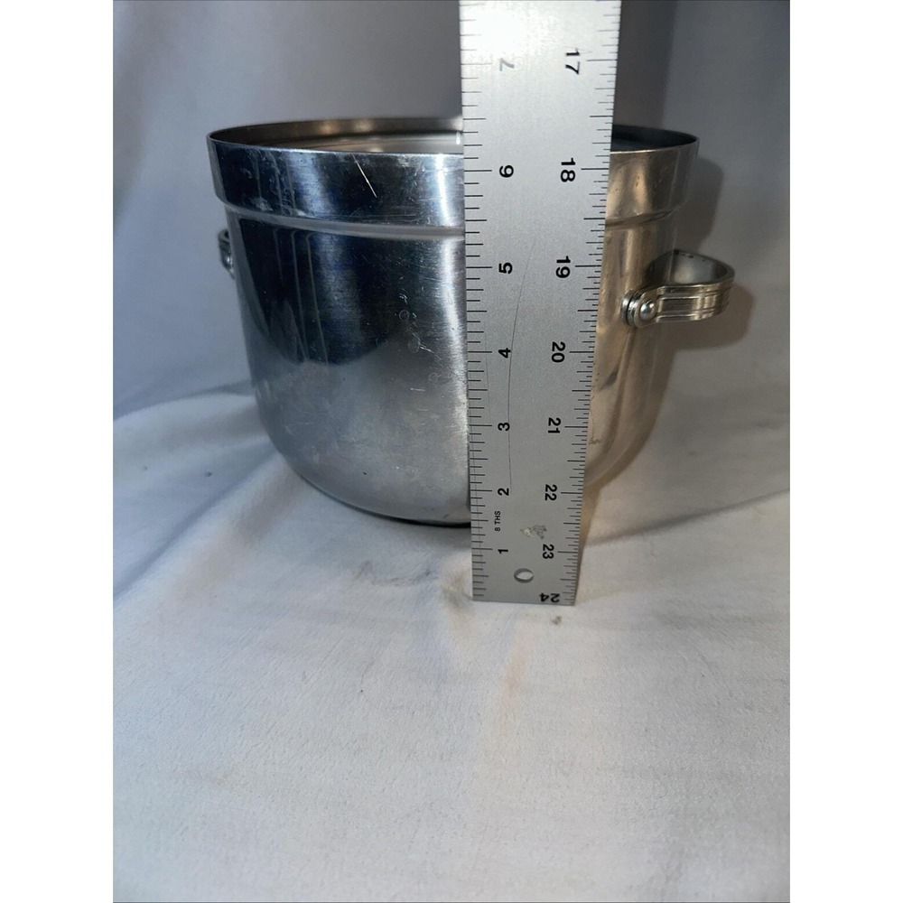Vintage Buenilum & Pyrex Glass Lined Aluminum Ice Bucket w/ Lid Wooden Finial - Picture 10 of 12